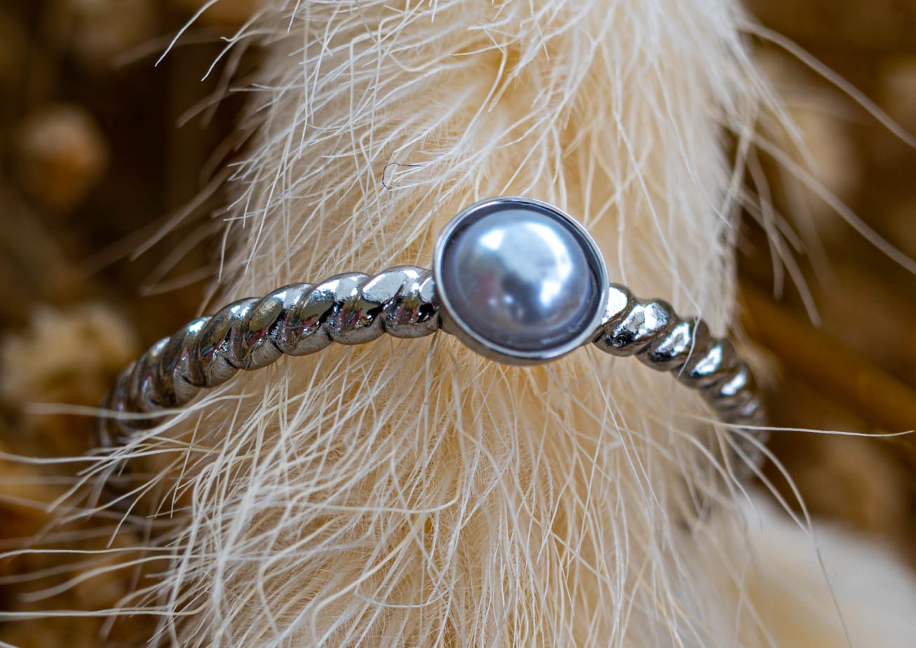 ✨ Ring „Silver Pearl“ – Edelstahl in Silber ✨