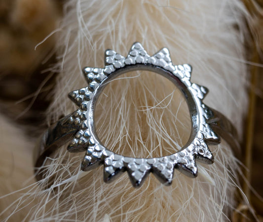 ✨ Ring „Flower Circle“ – Edelstahl in Silber ✨