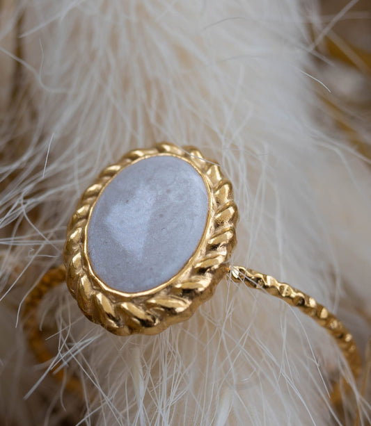 ✨ Ring „Golden Enamel Pearl“ – Edelstahl in Gold-Pearl White ✨
