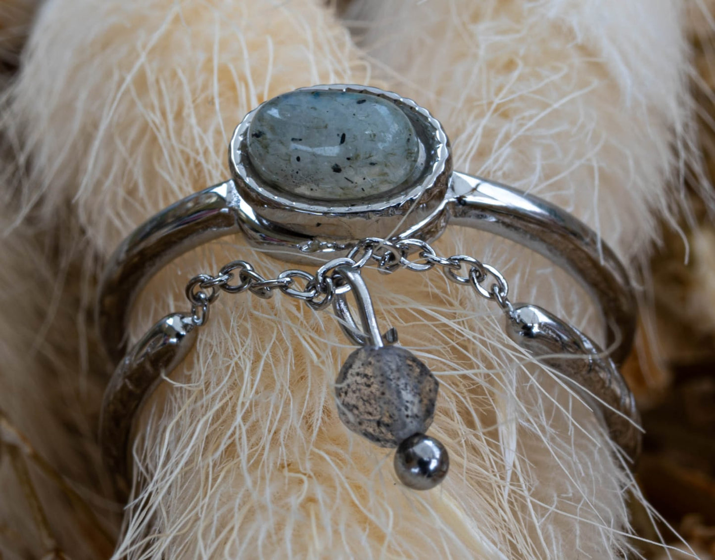 ✨ Ring „Silver Moon Spirit“ – Edelstahl & Naturstein in Grau ✨