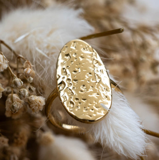 Golden Oval Statement